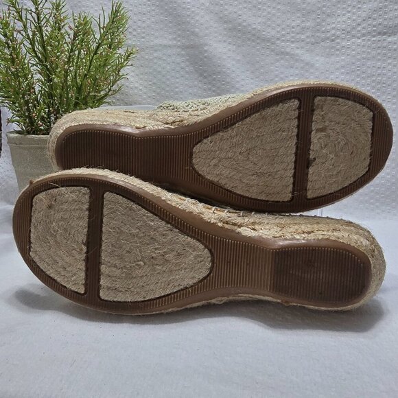 CRUZERZ MISSISSIPPI STATE BULLDOGS CROCHETED SLIP ON SANDAL EUC SZ 9 - Picture 7 of 8